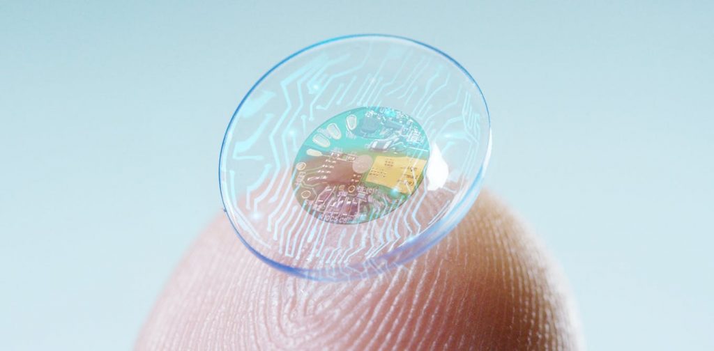 High-tech contact lenses are straight out of science fiction — and may replace smartphones