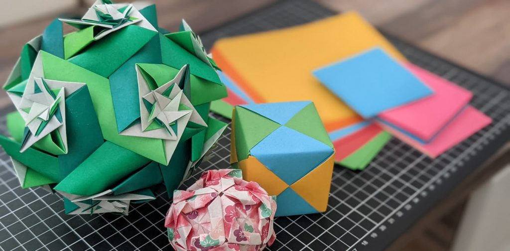 Learn how to make a sonobe unit in origami – and unlock a world of mathematical wonder