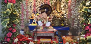 Robots are performing Hindu rituals -- some devotees fear they'll replace worshippers