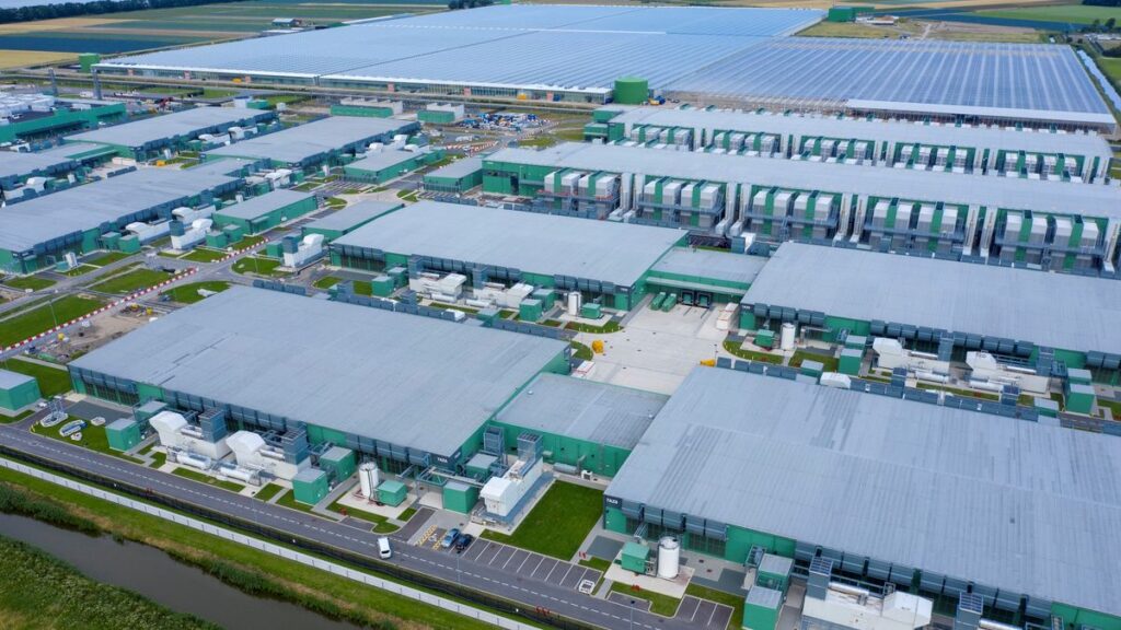 Aerial view of MS Datacenter in Holland .