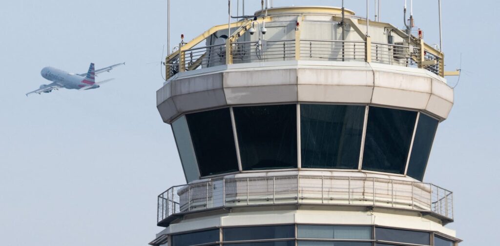 Why AI can’t replace air traffic controllers