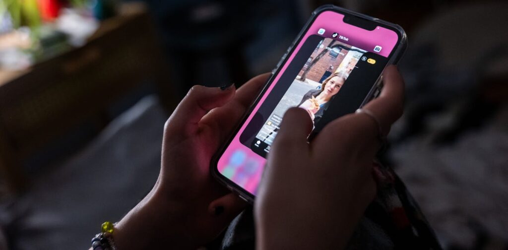 Teens see social media algorithms as accurate reflections of themselves, study finds