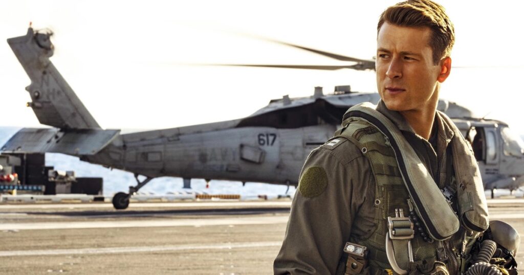 Top Gun Maverick's Glen Powell turned down Jurassic World 4 despite his love for the series, but it's not for the reason you think