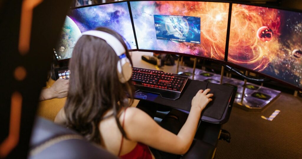 Two-thirds of female players still report being harassed when playing online